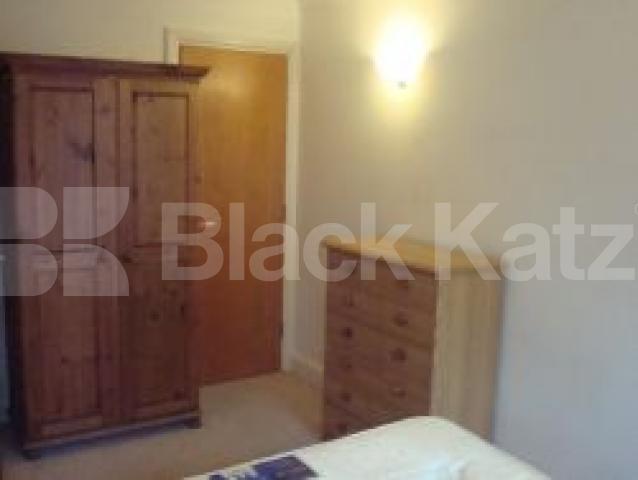 			New instruction, 1 Bedroom, 1 bath, 1 reception Flat			 Baltic Place, DE BEAUVOIR TOWN N1