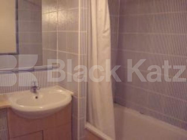 			New instruction, 1 Bedroom, 1 bath, 1 reception Flat			 Baltic Place, DE BEAUVOIR TOWN N1