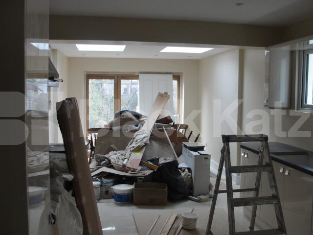 			Let, 4 Bedroom, 1 bath, 1 reception House			 Waynflete Street., Earlsfields