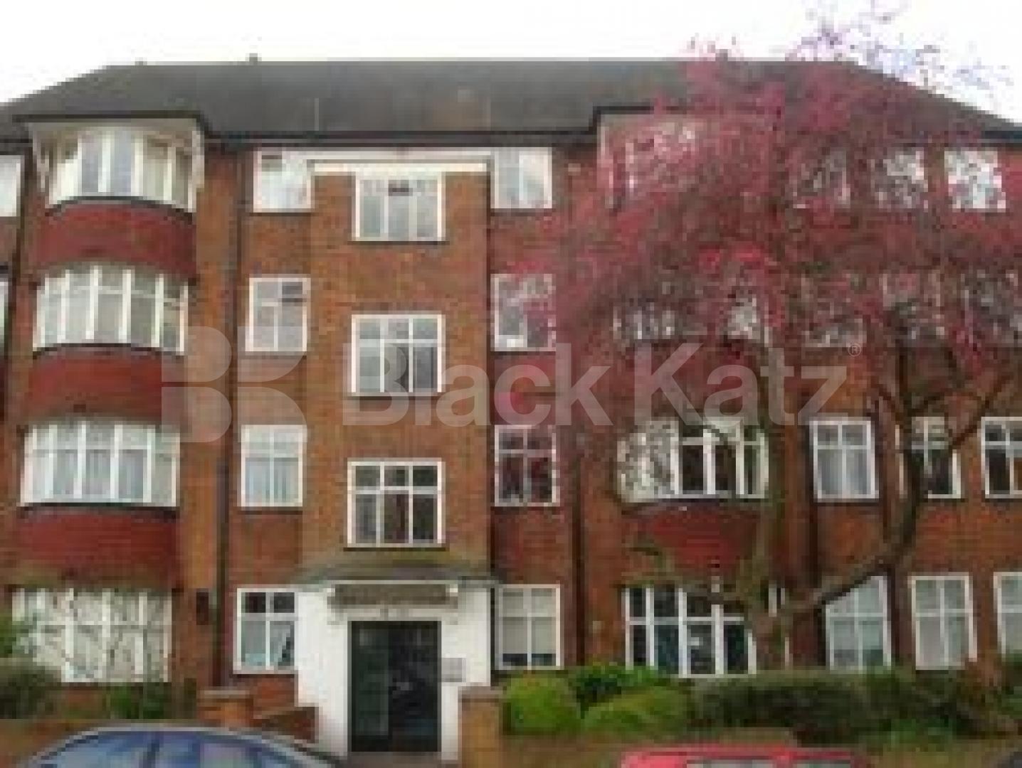 			New instruction, 1 Bedroom, 1 bath, 1 reception Flat			 Mountview Road, FINSBURY PARK