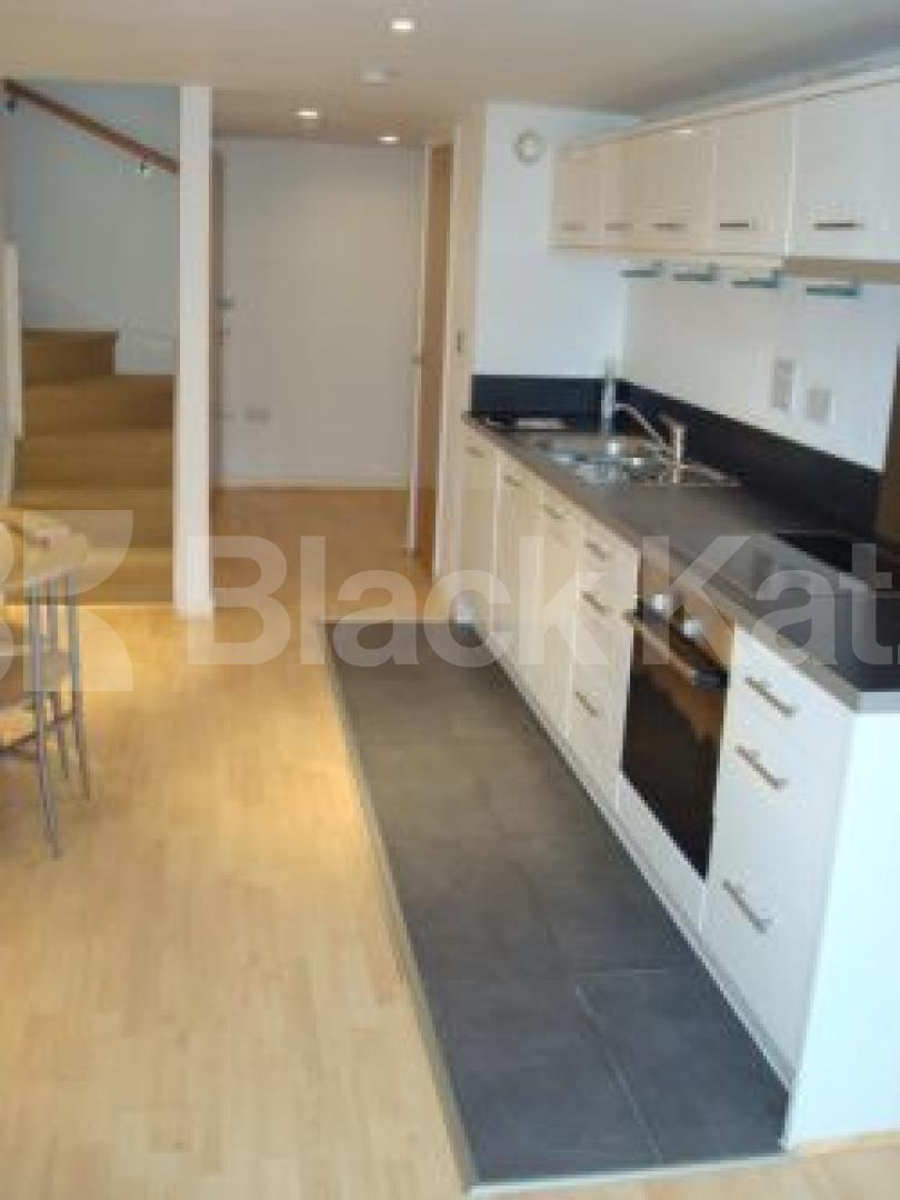 			NEW INSTRUCTION / VIEWINGS A MUST!!!!!, 1 Bedroom, 1 bath, 1 reception Apartment			 The Old school, Urban 7, Drayton park / Holloway