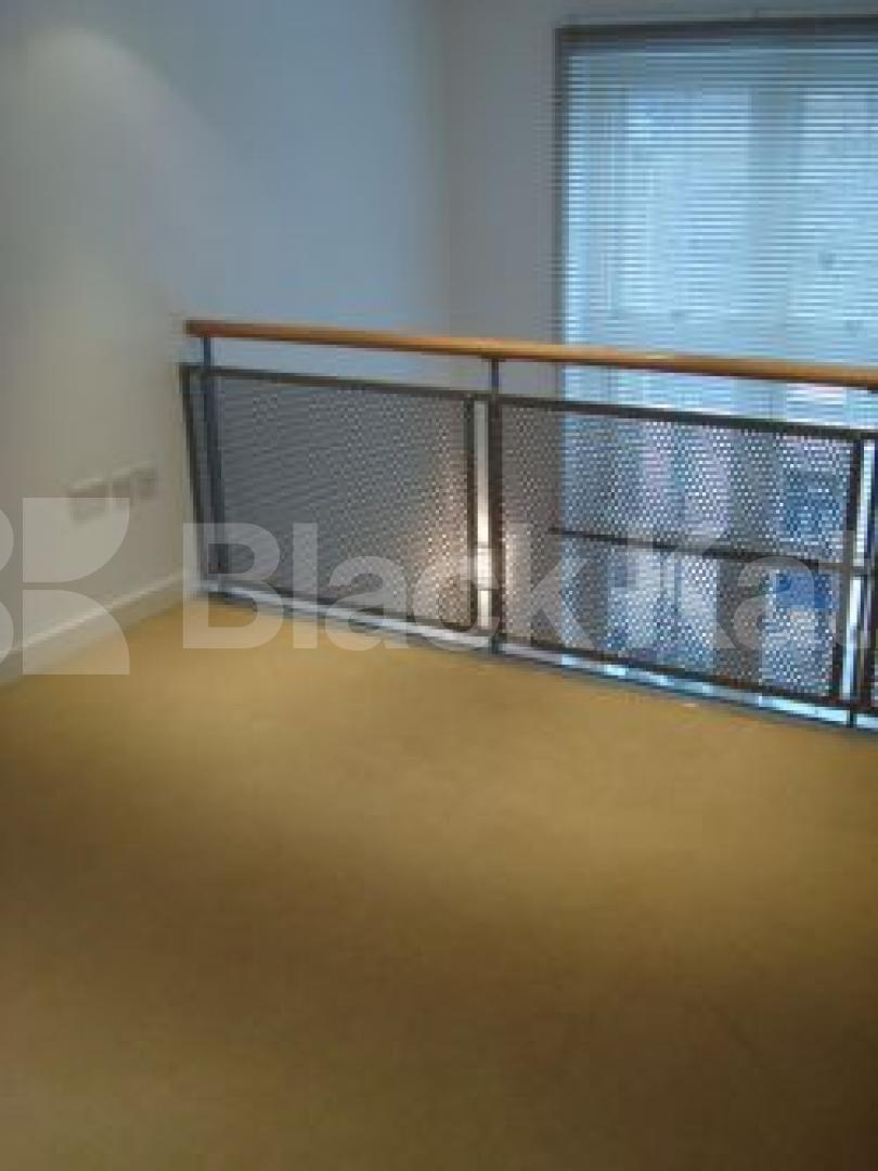 			NEW INSTRUCTION / VIEWINGS A MUST!!!!!, 1 Bedroom, 1 bath, 1 reception Apartment			 The Old school, Urban 7, Drayton park / Holloway