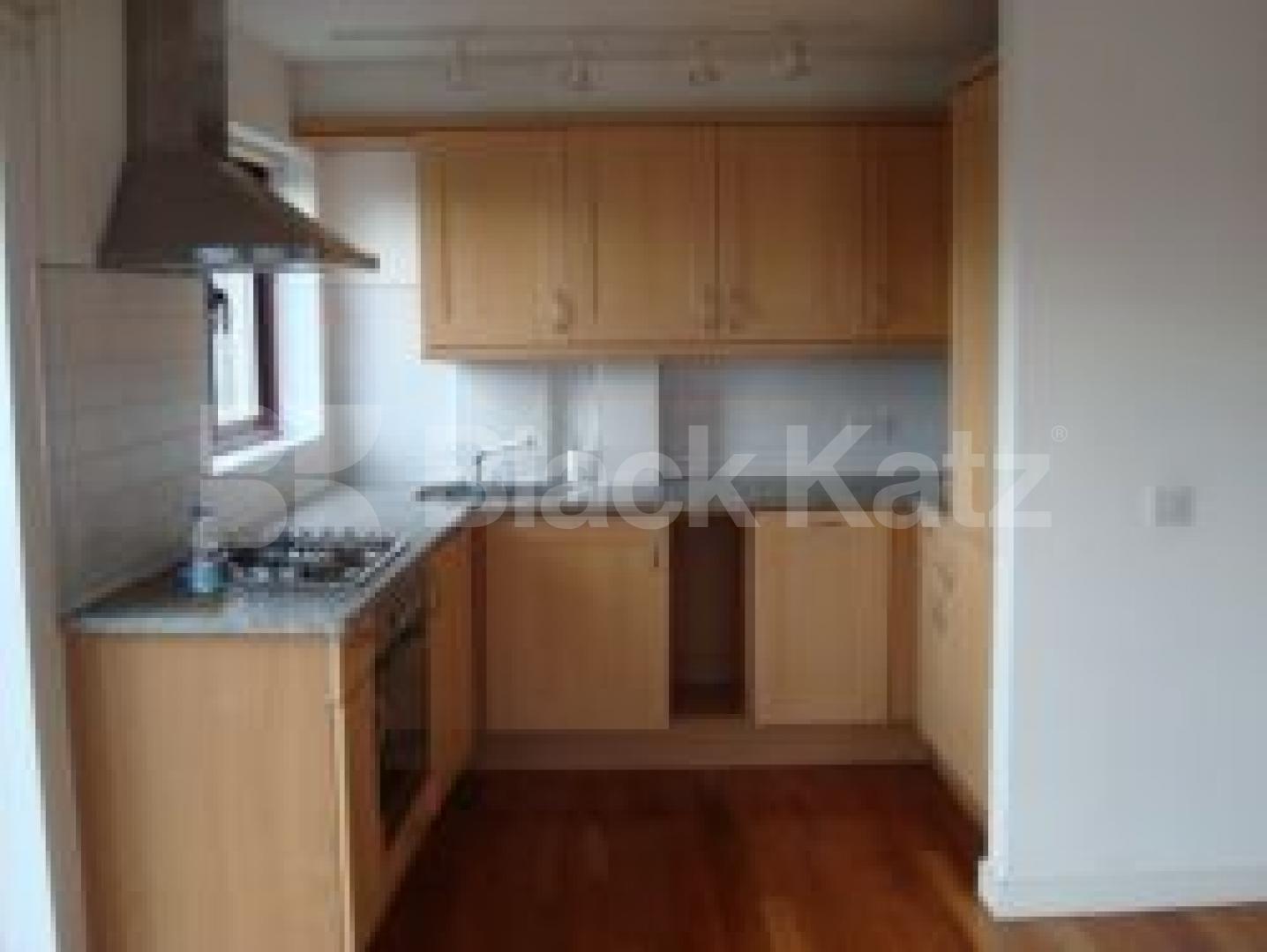 			New instruction/Roof Terrace, 2 Bedroom, 1 bath, 1 reception Flat			 Barnsbury Grove, ISLINGTON/BARNSBURY N7