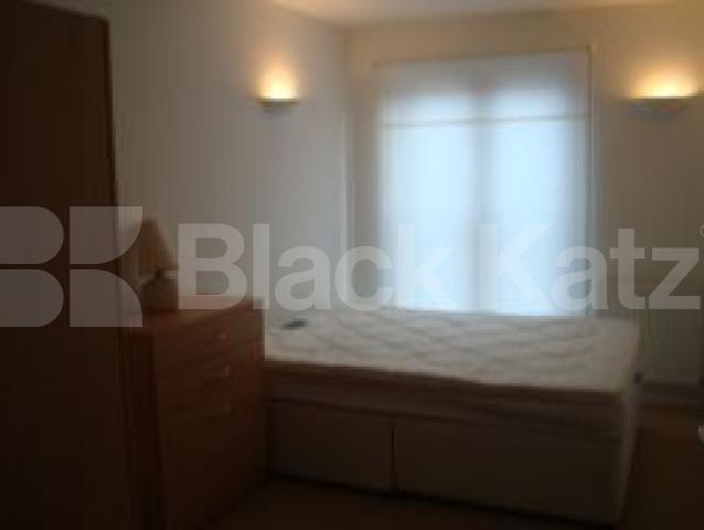 			New instruction/Roof Terrace, 2 Bedroom, 1 bath, 1 reception Flat			 Barnsbury Grove, ISLINGTON/BARNSBURY N7