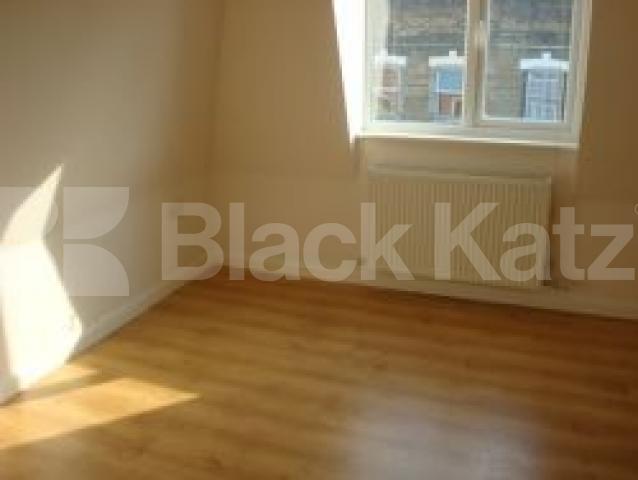 			New instruction, 2 Bedroom, 1 bath, 1 reception Flat			 Amhurst Road, Stoke Newington