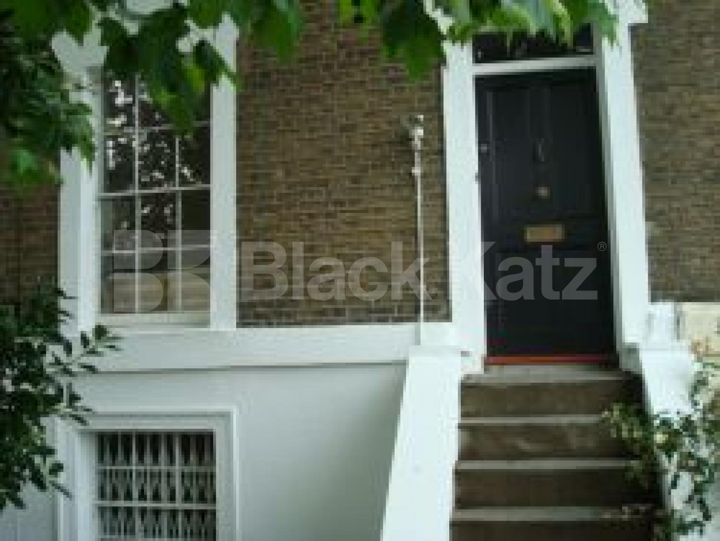 			LARGE HOUSE WITH GARDEN, 4 Bedroom, 1 bath, 1 reception Terraced House			 Downham Road, Islington