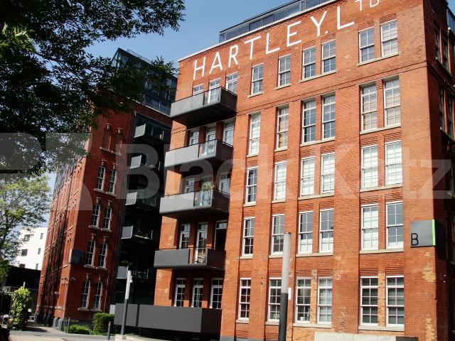 			LET, 2 Bedroom, 1 bath, 1 reception Flat			 Jam Factory, Green Walk, Borough/London Bridge