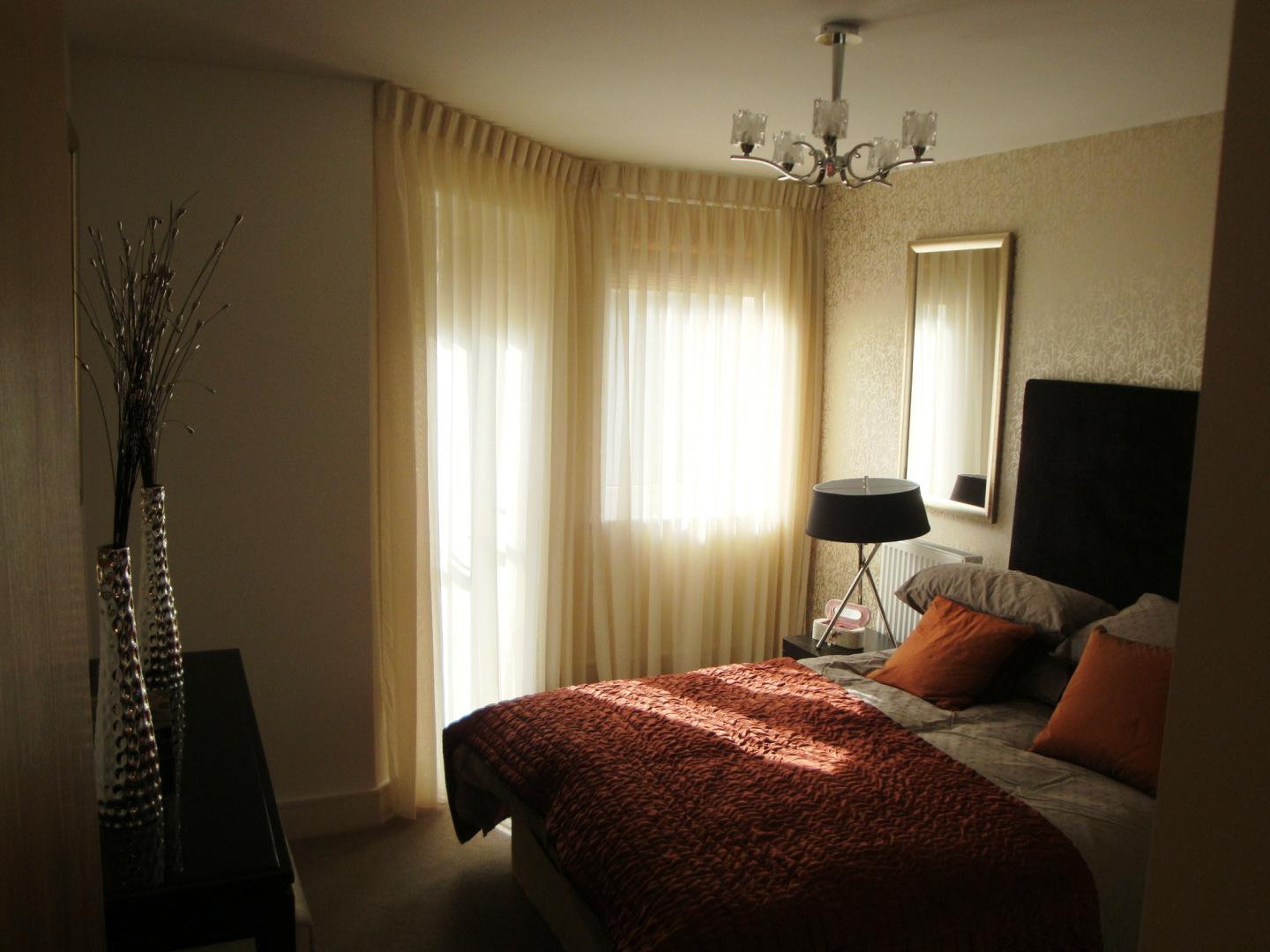 			NEW INSTRUCTION, 1 Bedroom, 1 bath, 1 reception Flat			 Malvern Road, MAIDA VALE/QUEENS PARK