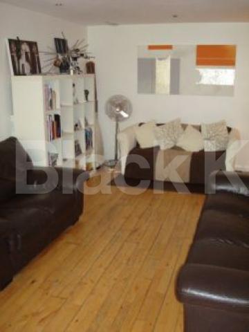 			New instruction, 2 Bedroom, 1 bath, 1 reception Flat			 Cumming Street, Islington