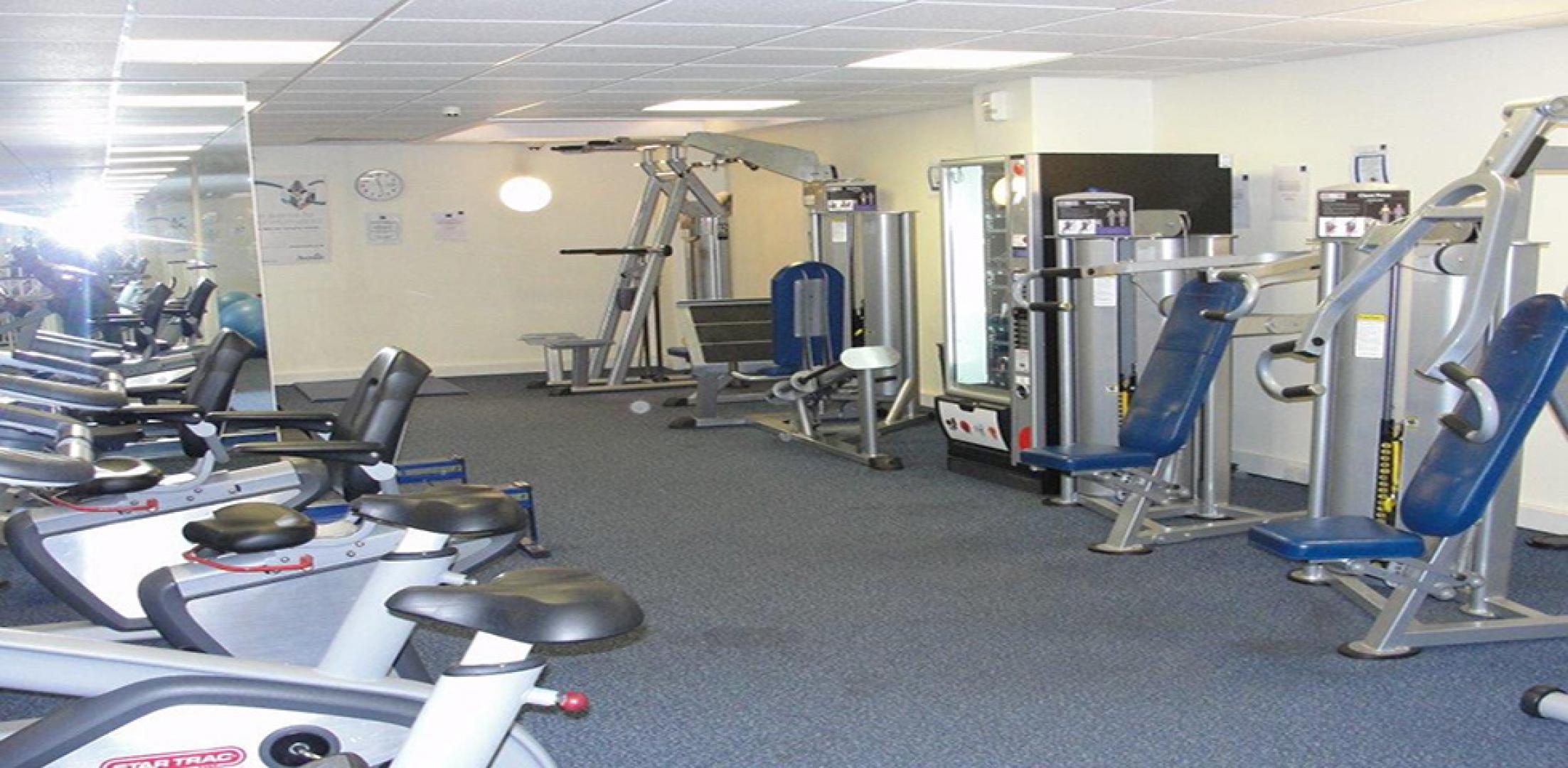 Includes concierge, pool, gym & water rates  Metro Central Heights, Newington Causeway, Elephant & Castle