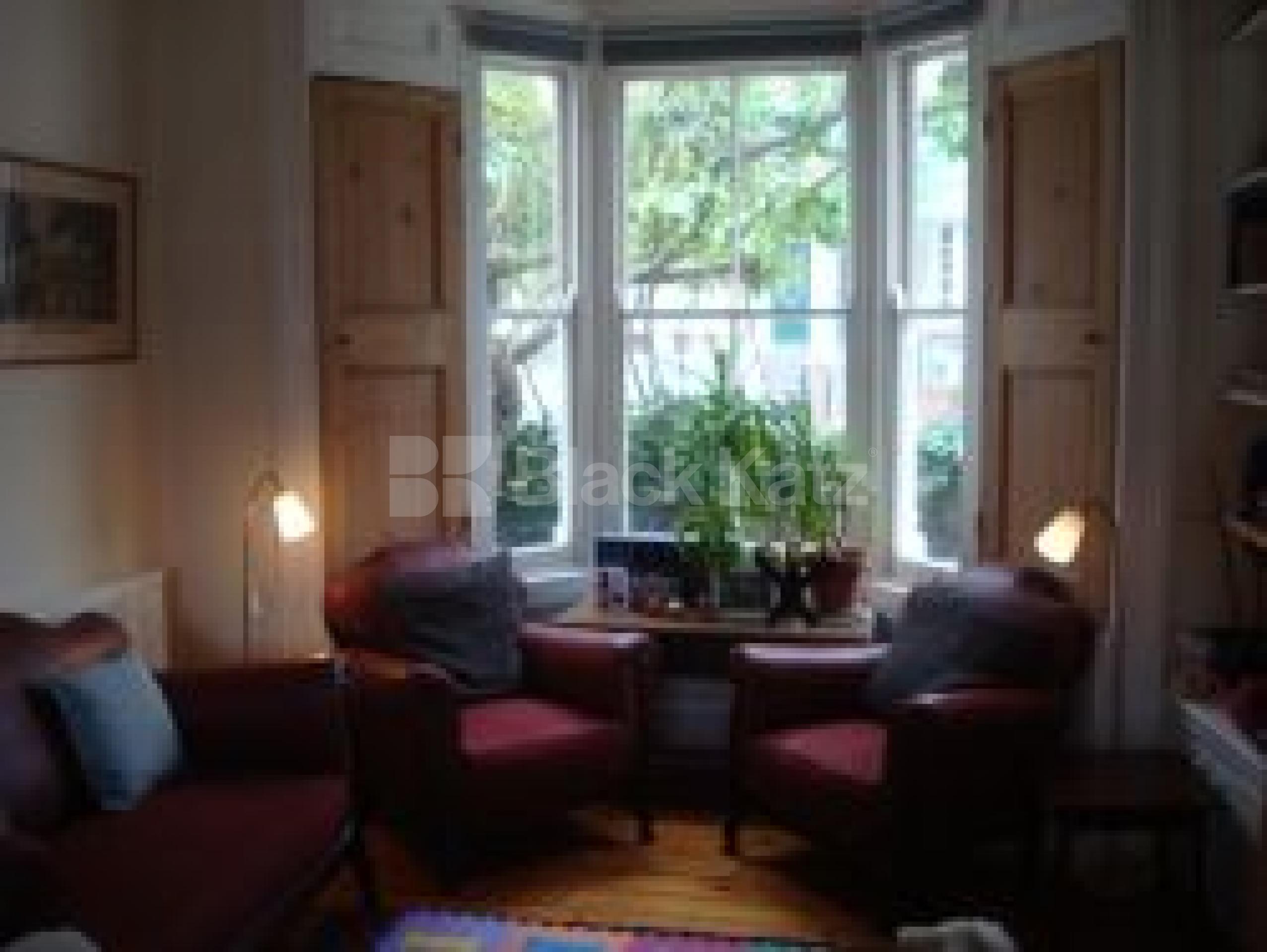 			MUST SEE AND GARDEN !!!, 3 Bedroom, 1 bath, 1 reception Terraced House			 Leconsfield Road, Highbury N5