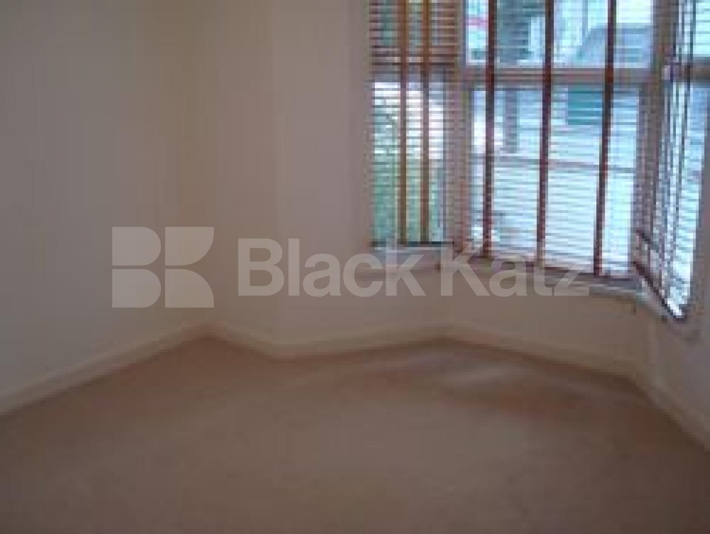 			GARDEN FLAT, 2 Bedroom, 1 bath, 1 reception Ground Floor Flat			 Bryantwood Road, Highbury/holloway