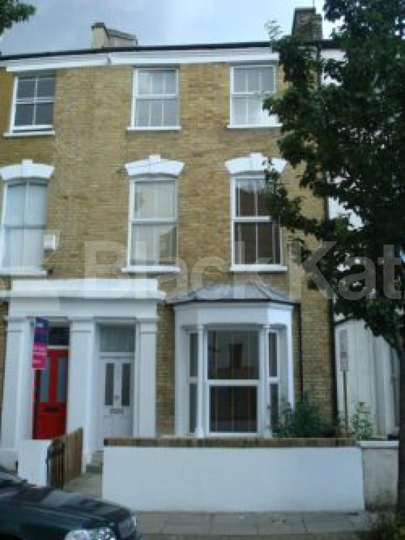 			GARDEN FLAT, 2 Bedroom, 1 bath, 1 reception Ground Floor Flat			 Bryantwood Road, Highbury/holloway