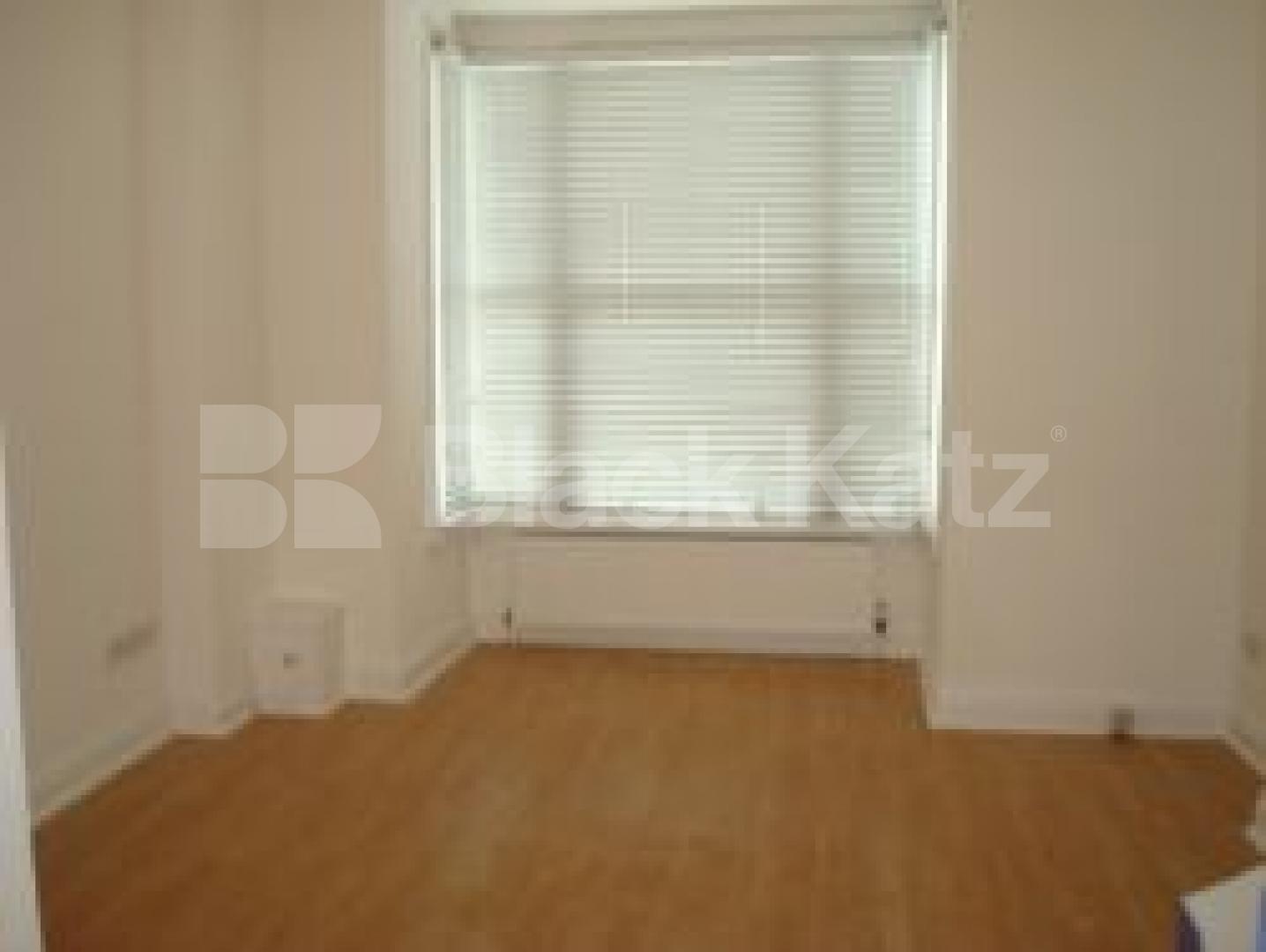 			New instruction/Garden Flat, 2 Bedroom, 1 bath, 1 reception Flat			 St Thomas Road, FINSBURY PARK