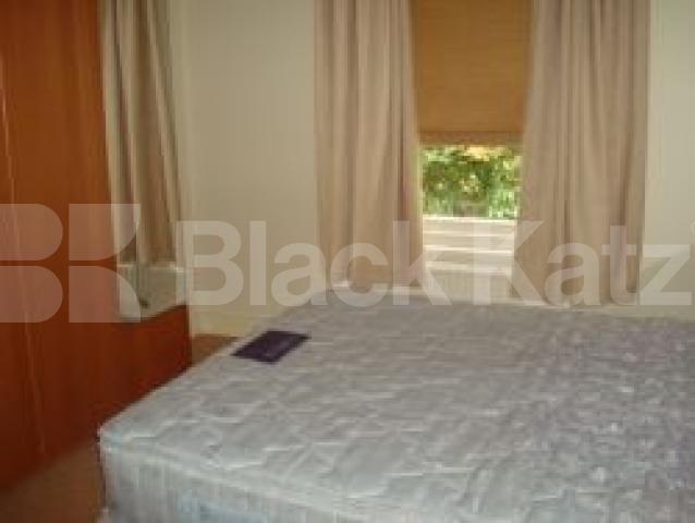 			New instruction, 1 Bedroom, 1 bath, 1 reception Flat			 Birnam Road, FINSBURY PARK