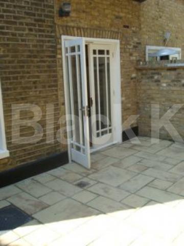 			NEW INSTRUCTION, 3 Bedroom, 1 bath, 1 reception Flat			 Bridport Place, ISLINGTON