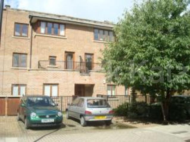 			New instruction, 2 Bedroom, 1 bath, 1 reception Flat			 Hertford Road, Islington