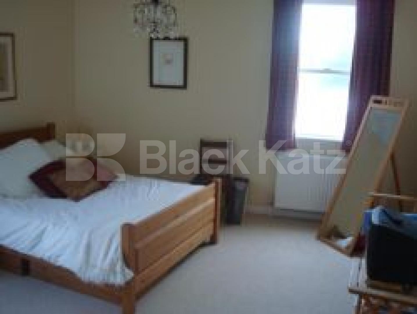 			MUST SEE !!!!!, 2 Bedroom, 1 bath, 1 reception Flat			 Dartmouth Park Hill, Tufnell park