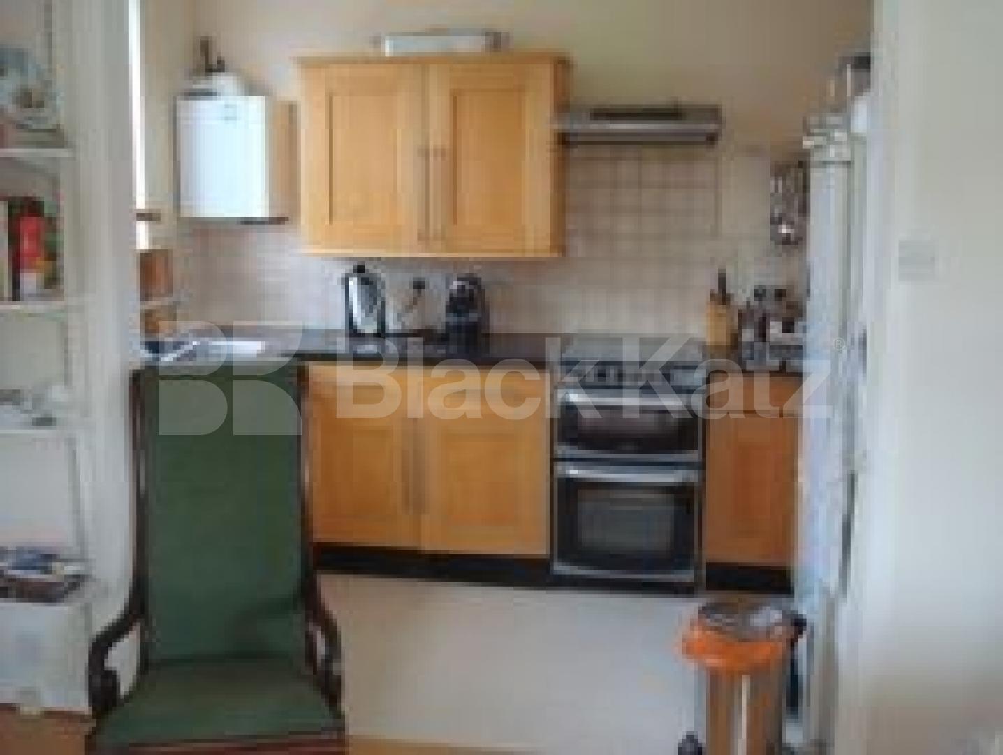 			MUST SEE !!!!!, 2 Bedroom, 1 bath, 1 reception Flat			 Dartmouth Park Hill, Tufnell park