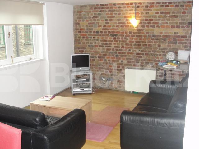 			NEW INSTRUCTION, 2 Bedroom, 1 bath, 1 reception Apartment			 Maidstone Buildings Borough High Street, London Bridge