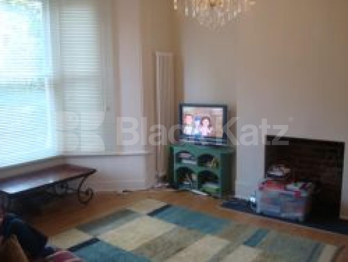 			NEW REFURB A MUST SEE !!, 5 Bedroom, 1 bath, 1 reception Terraced House			 Blythwood Road, Finsbury Park