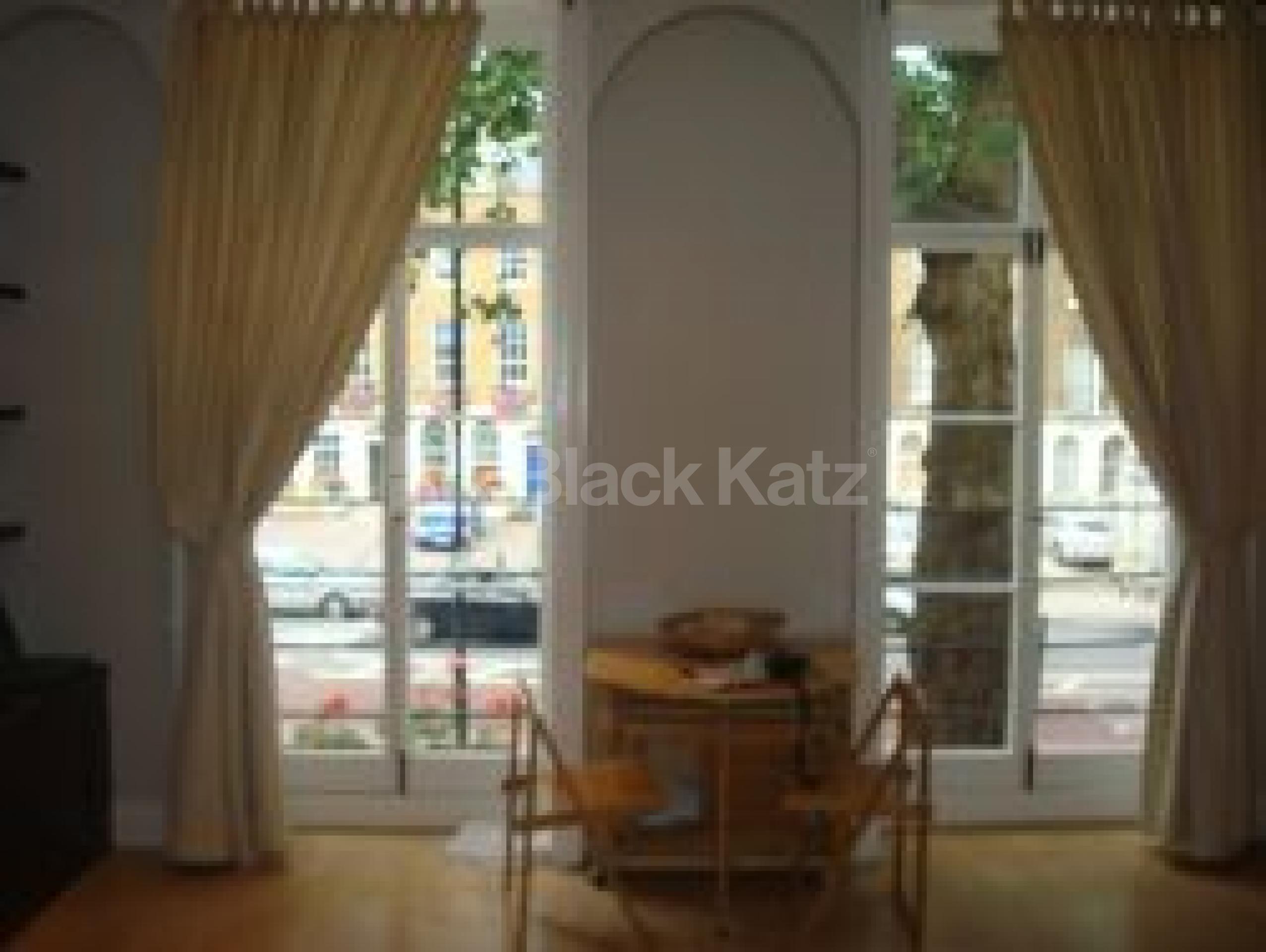 			AMAZING FLAT , GREAT LOCATION!!!!!, 1 Bedroom, 1 bath, 1 reception Flat			 City road, ANGEL EC1