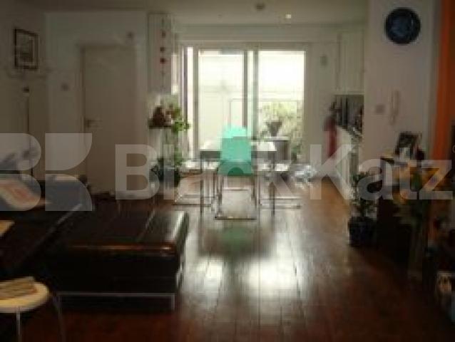 			NEW INSTRUCTTION, 2 Bedroom, 1 bath, 1 reception Flat			 Blackstock Road, Highbury