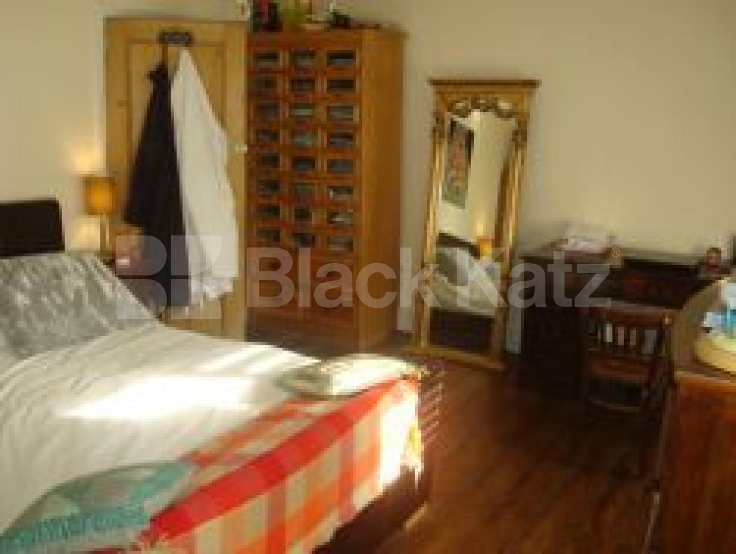 			New Instrction, 3 Bedroom, 1 bath, 1 reception Flat			 Lambton Road, Crouch Hill / Archway