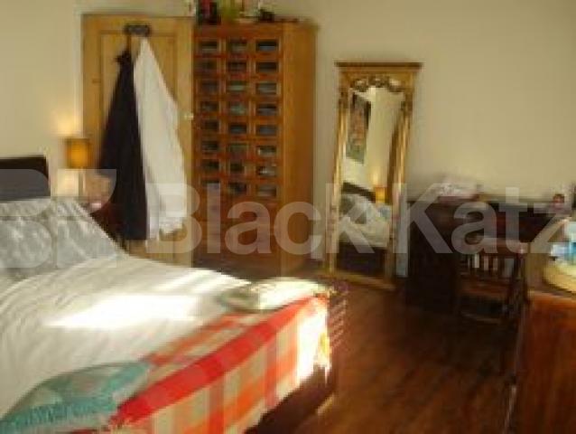 			New Instrction, 3 Bedroom, 1 bath, 1 reception Flat			 Lambton Road, Crouch Hill / Archway