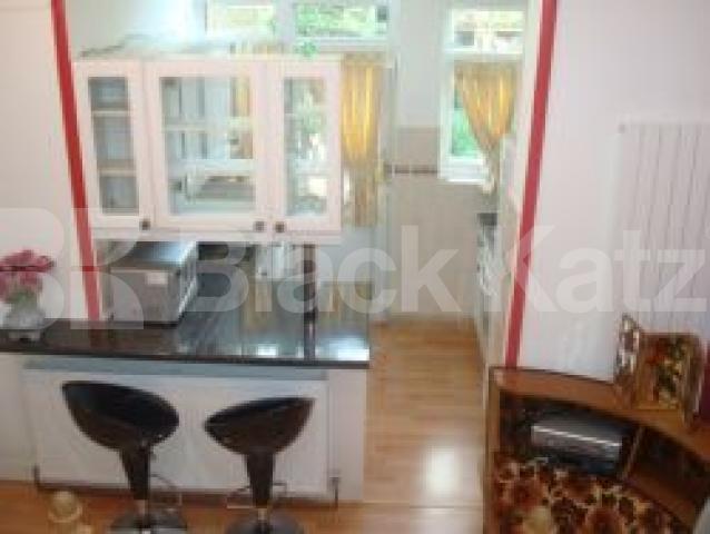 			A must see flat!, 1 Bedroom, 1 bath, 1 reception End Terraced House			 Wilberforce road, Finsbury park