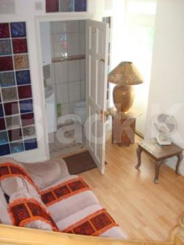 			A must see flat!, 1 Bedroom, 1 bath, 1 reception End Terraced House			 Wilberforce road, Finsbury park