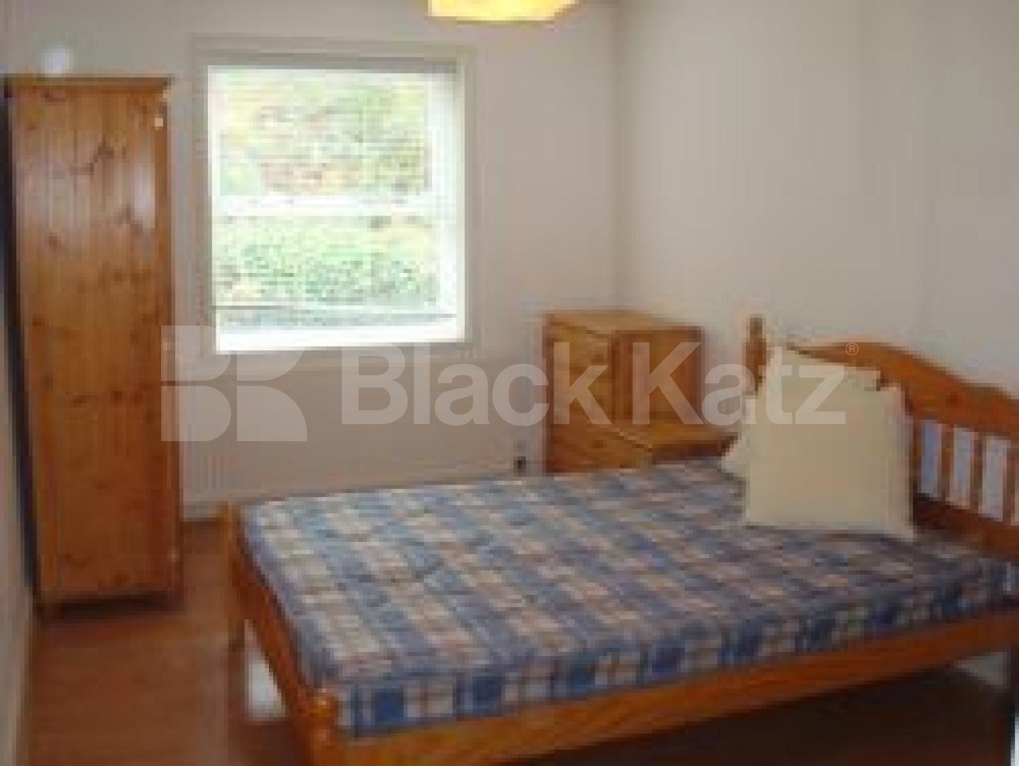 			New instruction, 1 Bedroom, 1 bath, 1 reception Flat			 St Thomas Road, FINSBURY PARK