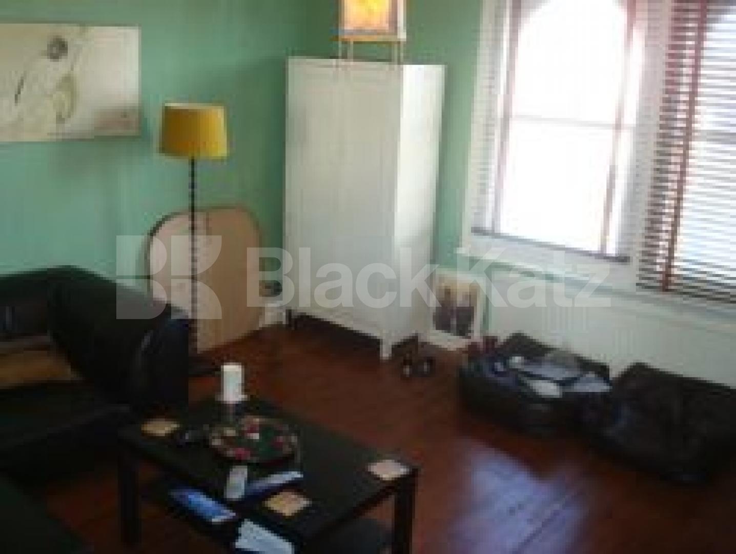 			2 Bedroom, 1 bath, 1 reception Terraced House			 Yerbury Road, Tufnell park