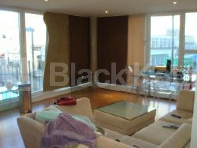 			LOCATION LOCATION LOCATION !!!!!, 2 Bedroom, 1 bath, 1 reception Flat			 Baron Street, ISLINGTON/ANGEL