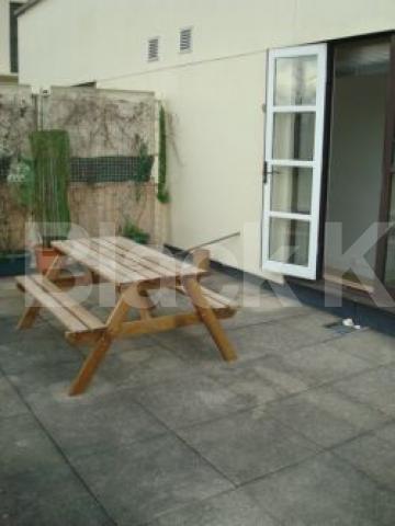 			AMAZING BUILDING!!! MUST BE SEEN!!!, 2 Bedroom, 1 bath, 1 reception Flat			 Beuax arts building, Holloway