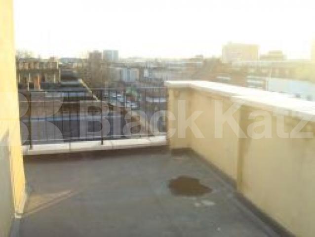 			NEW INSTRUCTION, 1 Bedroom, 1 bath, 1 reception Flat			 Caledonian Road, KINGS CROSS