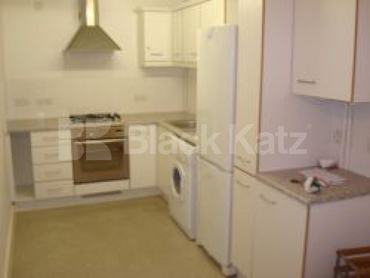 			1 Bedroom, 1 bath, 1 reception Flat			 Compton Street, Angel
