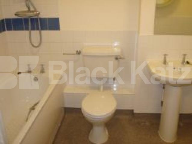 			1 Bedroom, 1 bath, 1 reception Flat			 Compton Street, Angel