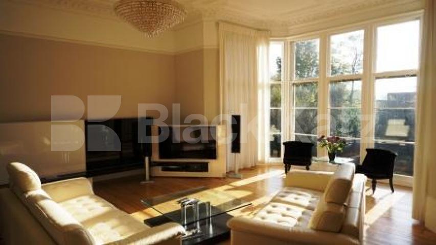 			4 Bedroom, 1 bath, 1 reception Flat			 Shepherds Hill, Highgate