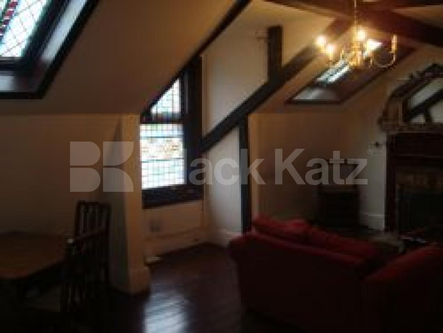 			Gothic victorian must see !!, 1 Bedroom, 1 bath, 1 reception Flat			 Hanley Road, Finsbury Park