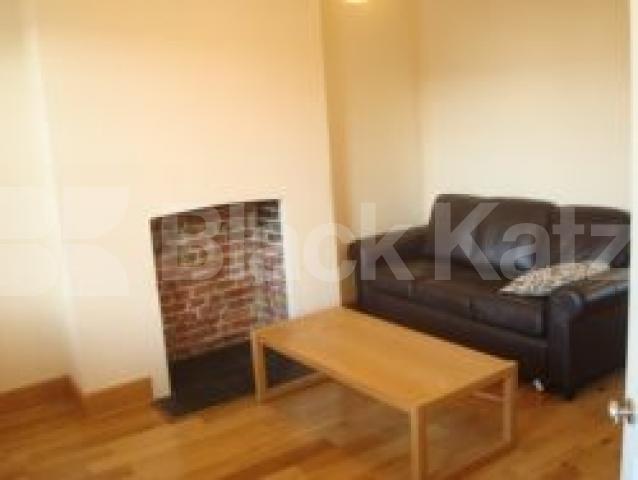 			New Instruction, 1 Bedroom, 1 bath, 1 reception Flat			 Penton Street, ANGEL N1