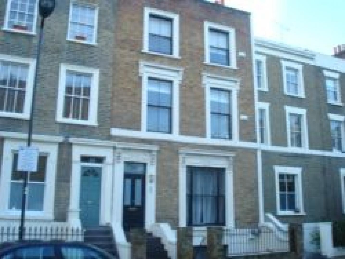 			2 Bedroom, 1 bath, 1 reception Flat			 Milton Grove, NEWINGTON GREEN N16