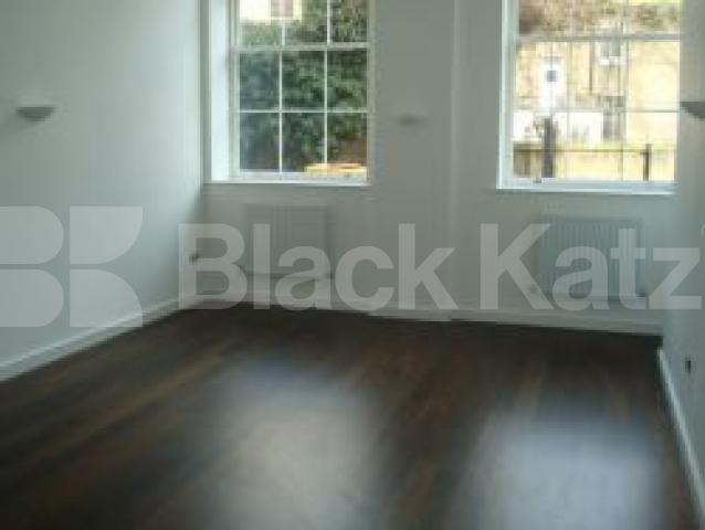 			NEW INSTRUCTION AND TRUELY AMAZING..., 1 Bedroom, 1 bath, 1 reception Flat			 Ecclesbourne road, Angel / Islington