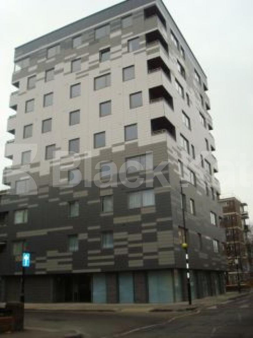 			2 Bedroom, 1 bath, 1 reception Flat			 Provost Street, OLD STREET EC1