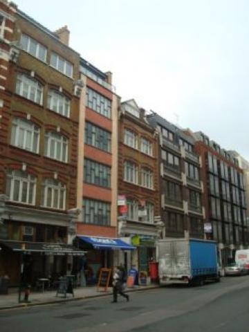 			2 Bedroom, 1 bath, 1 reception Flat			 City Road, MOORGATE EC1Y