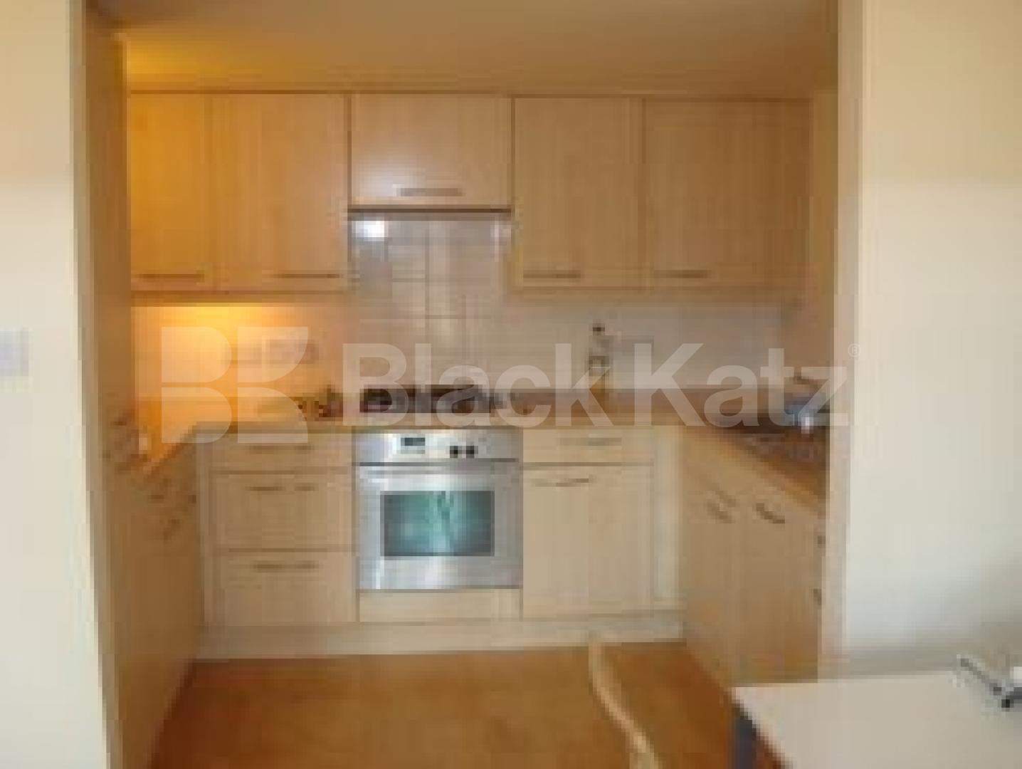 			SCHOOL CONVERSION!, 1 Bedroom, 1 bath, 1 reception Flat			 The Old School York Way, Kings Cross