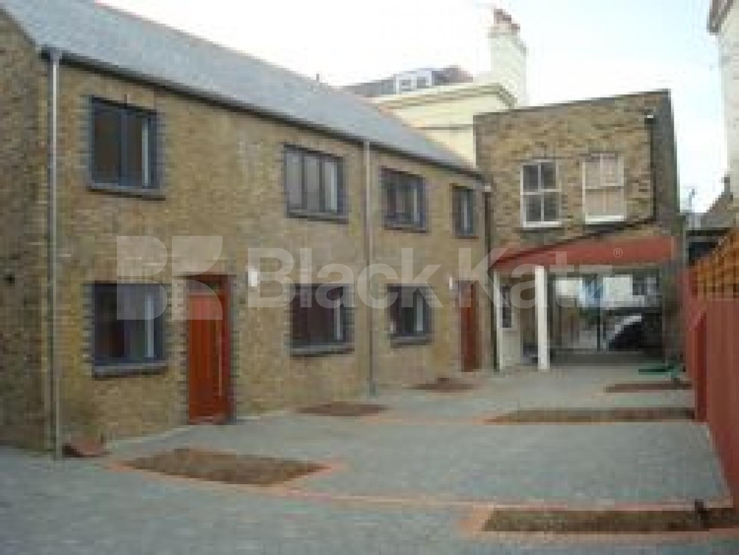 			BRAND NEW FLAT!!!, 3 Bedroom, 1 bath, 1 reception Flat			 Albion road, Stoke newington