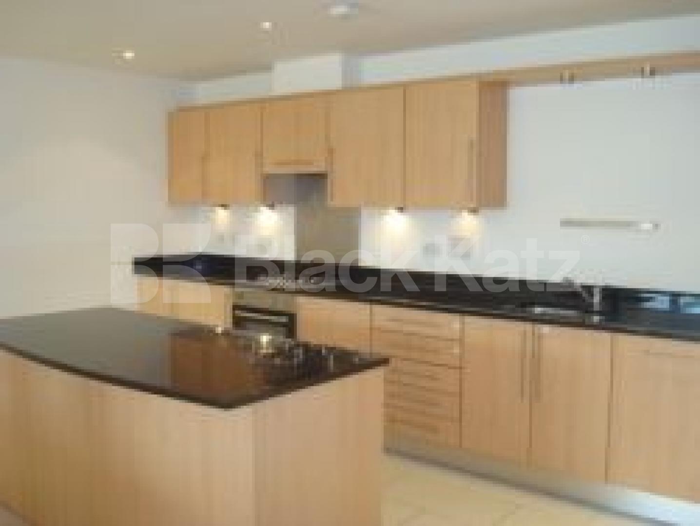 			LUXURY MUST SEE !!!, 2 Bedroom, 1 bath, 1 reception Flat			 Viewpoint, HIGHBURY N5
