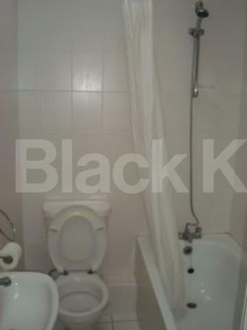 			1 Bedroom, 1 bath, 1 reception Flat			 Farringdon Road, CLERKENWELL/EXMOUTH MARKET EC1R