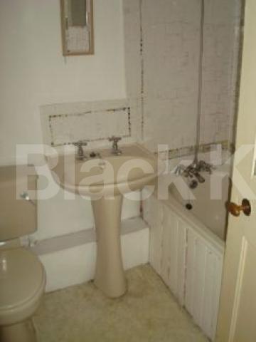 			LOCATION LOCATION LOCATION !!!, 1 Bedroom, 1 bath, 1 reception Flat			 Chapel Market, ANGEL